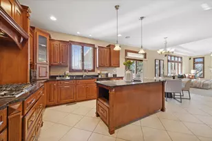 945 Internationale Pkwy, Woodridge, IL 60517 - Photo 15