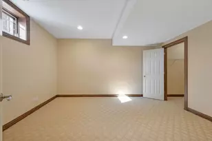 945 Internationale Pkwy, Woodridge, IL 60517 - Photo 29