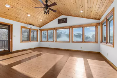 8317 Snaresbrook Road, Roscoe, IL 61073 - Photo 13