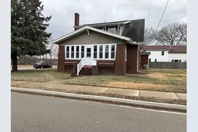 1204 6th Street, Peru, IL 61354 - Photo 1