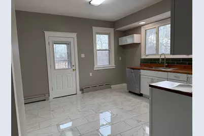 1204 6th Street, Peru, IL 61354 - Photo 9