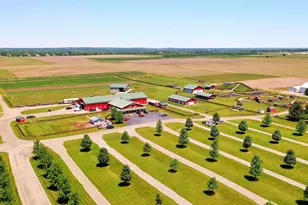 6296 Redwood Trl, Wonder Lake, IL 60097 - Photo 35