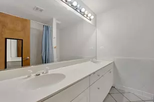 1812 S State St, Chicago, IL 60616 - Photo 15