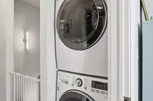 3057 N Clifton Ave, Chicago, IL 60657 - Photo 21