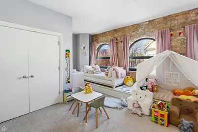 3057 N Clifton Avenue #2, Chicago, IL 60657 - Photo 19