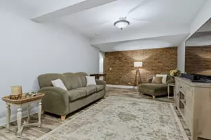 1715 Amelia Ct, Naperville, IL 60565 - Photo 19