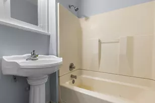 518 Shaw St, Rockford, IL 61104 - Photo 11