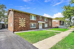 8210 S 84th Ave, Justice, IL 60458 - Photo 3