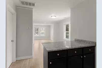 1144 N Austin Boulevard #2, Oak Park, IL 60302 - Photo 3