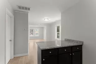 1144 N Austin Blvd, Oak Park, IL 60302 - Photo 3