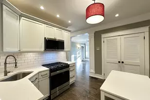 1406 W Cornelia Ave, Chicago, IL 60657 - Photo 5