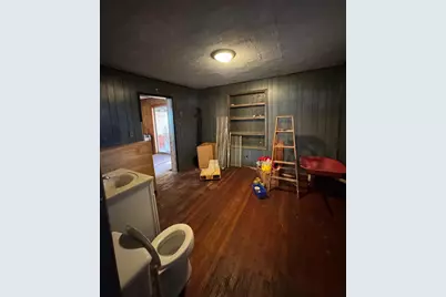 516 N Howard Street, Robbins, IL 62454 - Photo 11