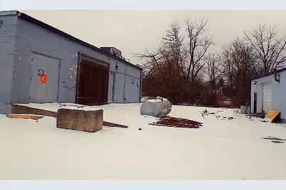 135 E Main Street, Glenwood, IL 60425 - Photo 3