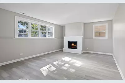 17700 Springfield Avenue, Country Club Hills, IL 60478 - Photo 15