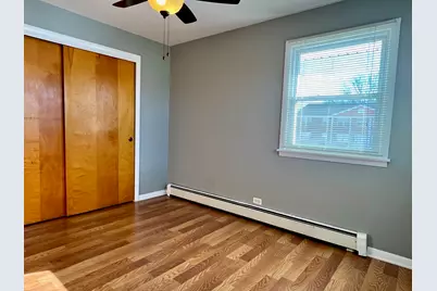 637 Pasadena Avenue #2W, Beecher, IL 60401 - Photo 11