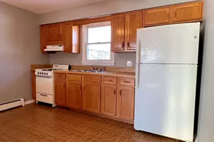 637 Pasadena Ave, Beecher, IL 60401 - Photo 9