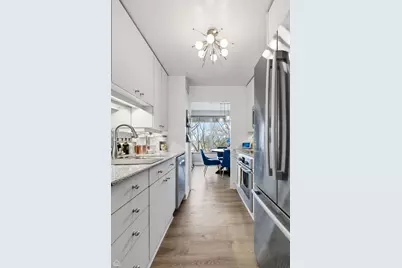 2970 N Lake Shore Drive #4B, Chicago, IL 60657 - Photo 9