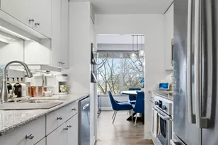 2970 N Lake Shore Dr, Chicago, IL 60657 - Photo 9