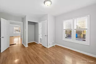 9819 S Clyde Ave, Chicago, IL 60617 - Photo 9