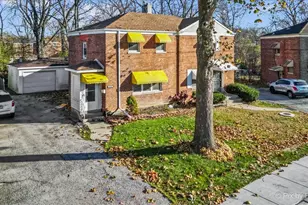 9819 S Clyde Ave, Chicago, IL 60617 - Photo 29