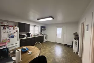 905 4th St, Lasalle, IL 61301 - Photo 3