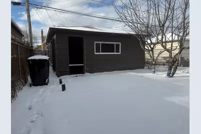 8936 S Jeffery Boulevard, Chicago, IL 60617 - Photo 19