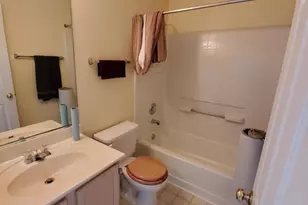 237 Camel Bend Ct, Schaumburg, IL 60194 - Photo 11