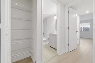 4180 Williamsburg Ct, Glenview, IL 60025 - Photo 19