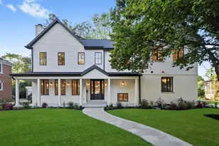 1037 Belleforte Ave, Oak Park, IL 60302 - Photo 1