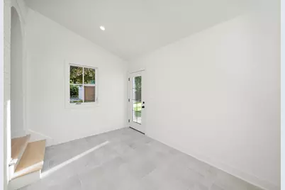 1037 Belleforte Avenue, Oak Park, IL 60302 - Photo 57