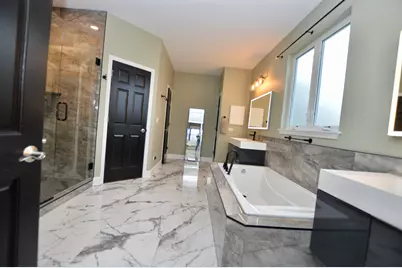 2111 Tyler Trail, McHenry, IL 60051 - Photo 15