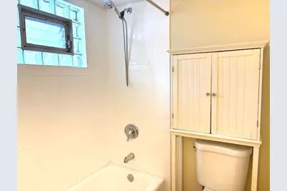 811 Hibbard Road #B, Wilmette, IL 60091 - Photo 9