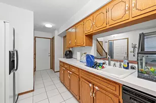 4343 W Emerald Way St, Alsip, IL 60803 - Photo 11