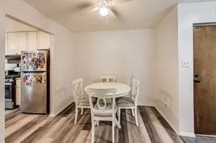 3412 Donovan Dr, Crete, IL 60417 - Photo 5