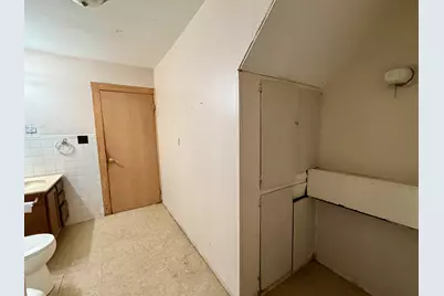 3517 N Henderson Road, Freeport, IL 61032 - Photo 11