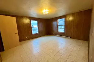 3517 N Henderson Rd, Freeport, IL 61032 - Photo 21