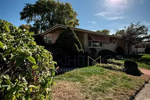 15201 Sunset Dr, Dolton, IL 60419 - Photo 3