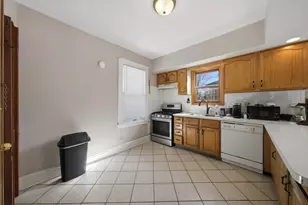 [Address not provided], Lyons, IL 60534 - Photo 13