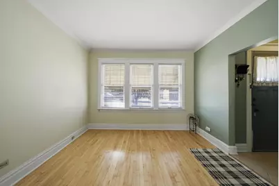 [Address not provided], Lyons, IL 60534 - Photo 7