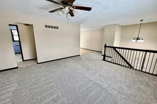 414 E Main St, Toulon, IL 61483 - Photo 7