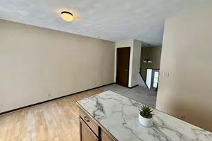 414 E Main St, Toulon, IL 61483 - Photo 9