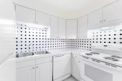 415 Wesley Avenue #24, Oak Park, IL 60302 - Photo 5