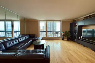 5901 N Sheridan Rd, Chicago, IL 60660 - Photo 11