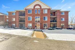 6970 Heritage Cir, Orland Park, IL 60462 - Photo 1