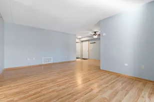 6970 Heritage Cir, Orland Park, IL 60462 - Photo 9