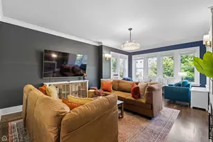 2645 W Winnemac Ave, Chicago, IL 60625 - Photo 17