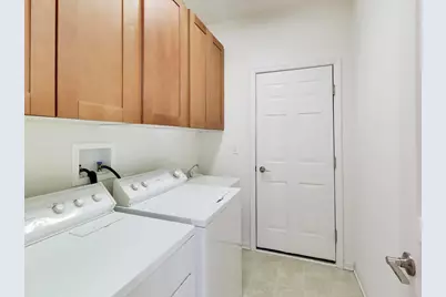 2594 Venetian Lane, Elgin, IL 60124 - Photo 19