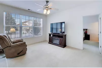 2594 Venetian Lane, Elgin, IL 60124 - Photo 11