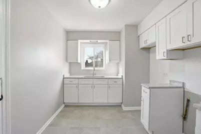 6550 N Ridge Boulevard #2, Chicago, IL 60626 - Photo 17