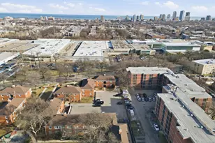 6550 N Ridge Blvd, Chicago, IL 60626 - Photo 21